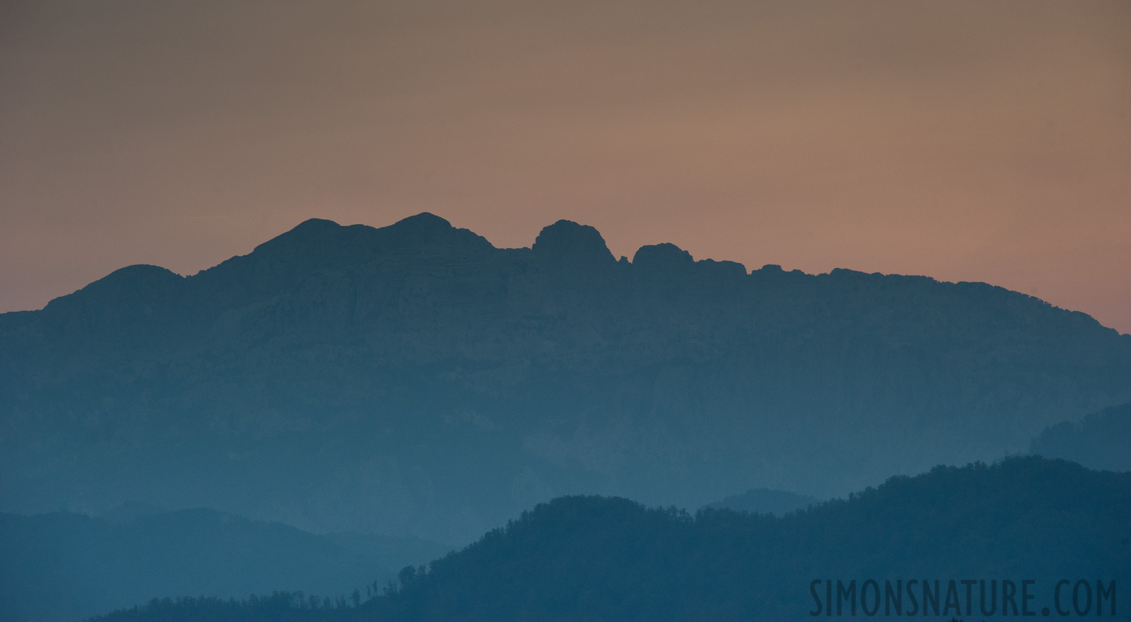 Montenegro -  [200 mm, 1/200 Sek. bei f / 9.0, ISO 1000]